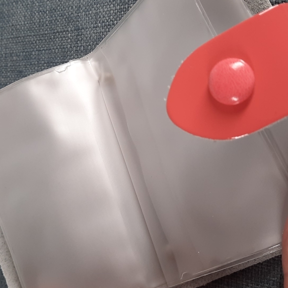 Blue Pink Patent Leather Business Credit Card Photo Wallet - Picture 5 of 5